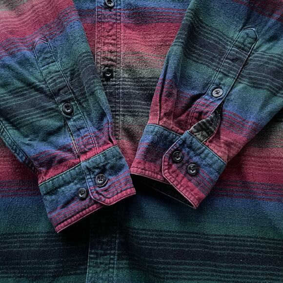 🔥Vintage Woolrich Cotton Flannel Blanket Striped Western Southwest Button Shirt - Picture 5 of 14